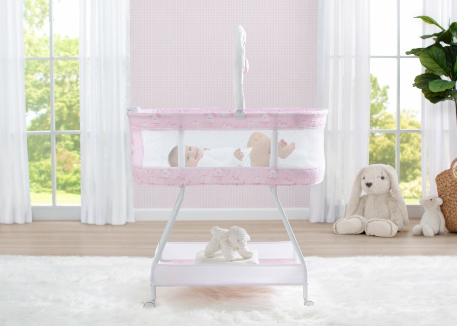 Delta Children Bassinets | Princess Sweet Dreams Bassinet